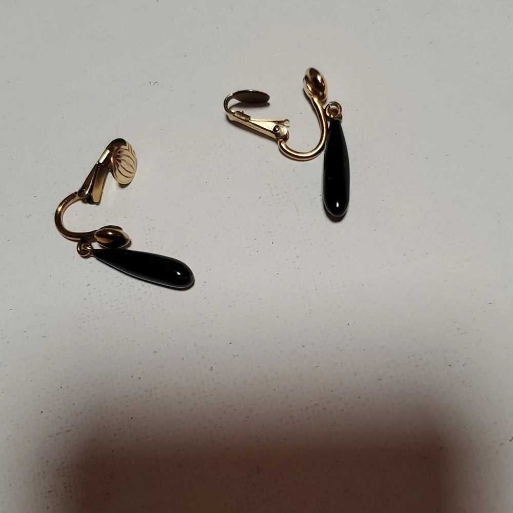 Vintage black clip dangle earrings